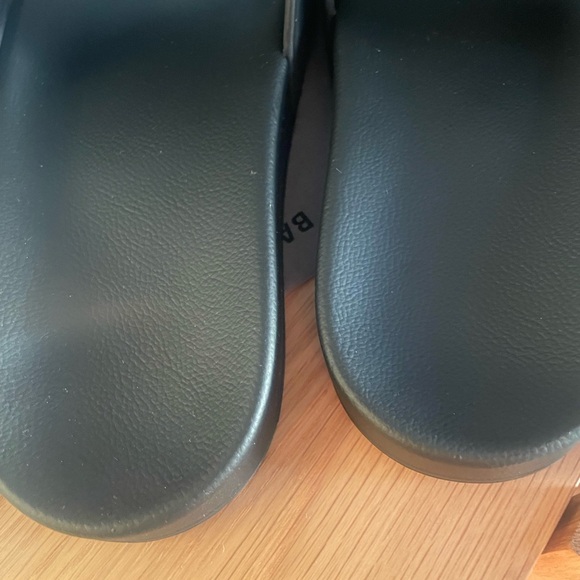SLE!!!!New Balenciaga Paris logo‎ pool slides size USA 39 - Picture 5 of 5
